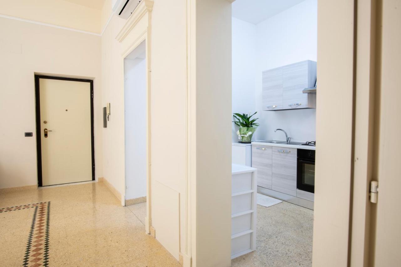 Corner Cavour Apartment Sassari Kültér fotó