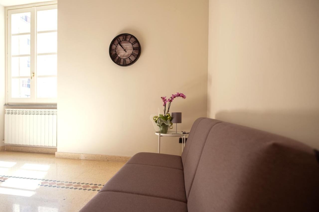 Corner Cavour Apartment Sassari Kültér fotó